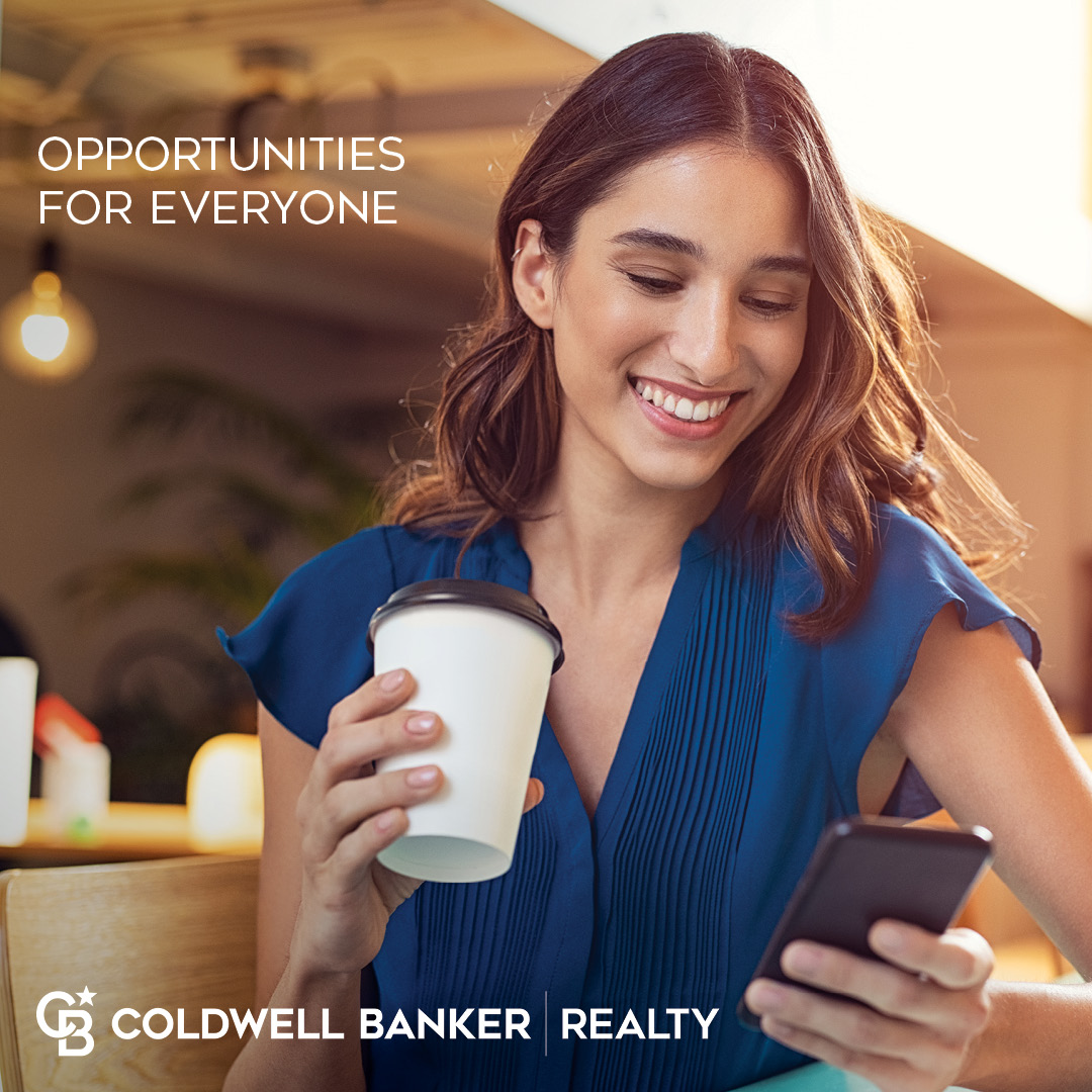 prefessional smiling woman